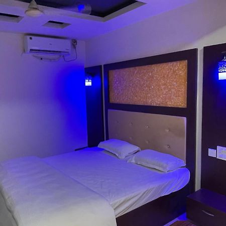 Bassac Residency Hotel Changanācheri Eksteriør billede