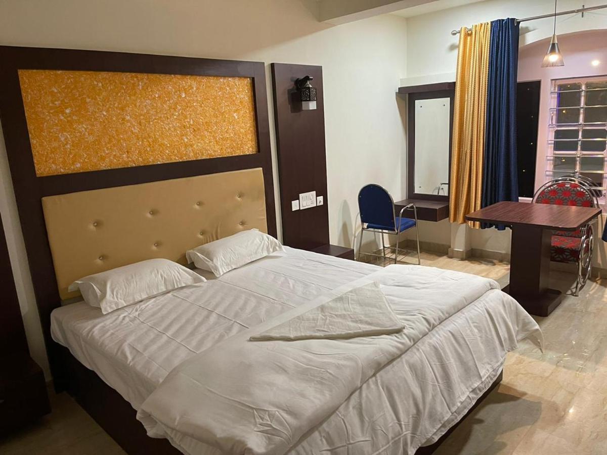 Bassac Residency Hotel Changanācheri Eksteriør billede